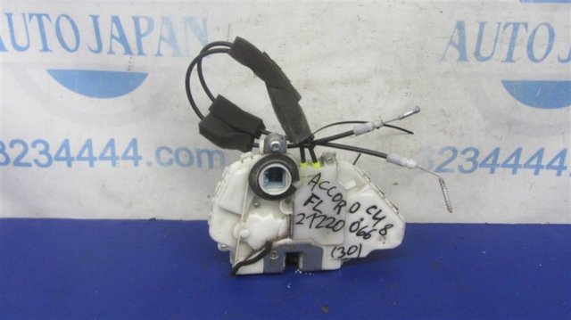 Замок двери водителя 72150TL0G01 HONDA