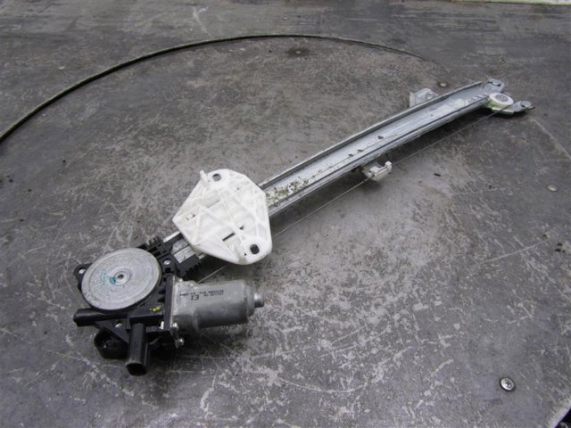 72210TX4A01 Стеклоподъемник передней правой двери купить Харьков