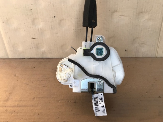 Замок двери задней правой 72610TL0G01 HONDA