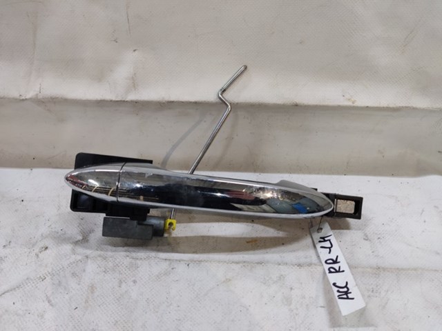Ручка двери задней наружная правая 72641T2AC71 HONDA