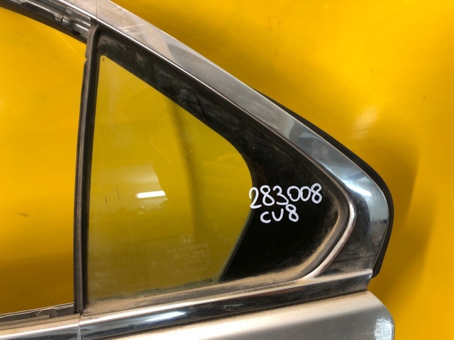 Стекло-форточка двери, задней, левой 73455TL0E00 HONDA