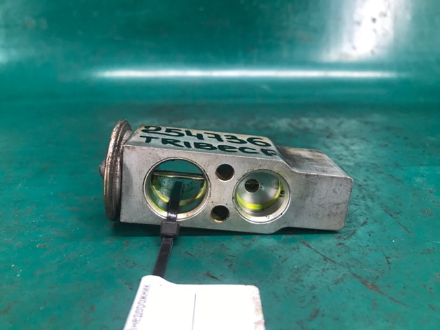 SUBARU 73531XA02A Клапан TRV кондиционера в наличии Львов