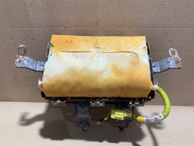 7396047060 TOYOTA Подушка безопасности (AIRBAG) пассажирская купить в Ужгород