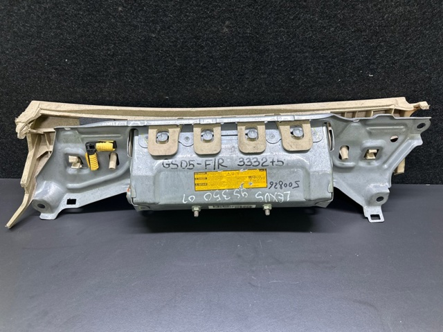 7399030020A0 TOYOTA Подушка безопасности (AIRBAG) пассажирская, защиты коленей купить в Сумы