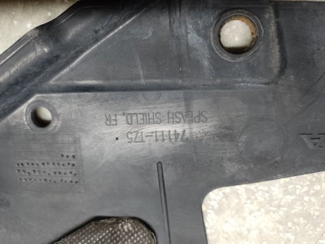 HONDA 74111TZ5A00 в наличии Каменское