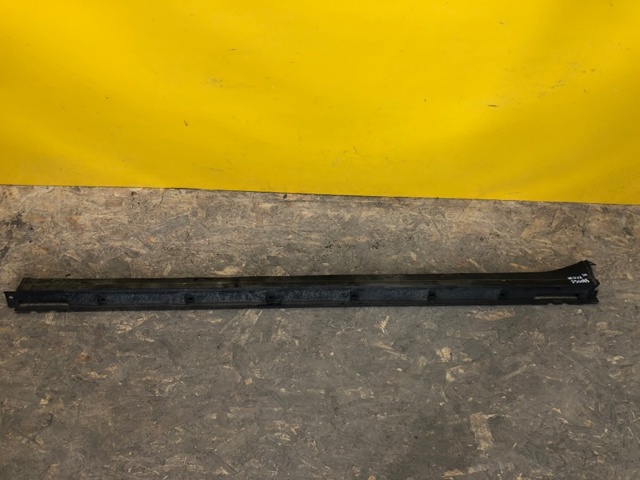 TOYOTA 758520T010 в наличии Черновцы