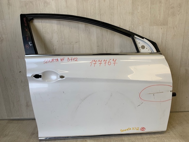 Пассажирская передняя дверь 760044R000 HYUNDAI