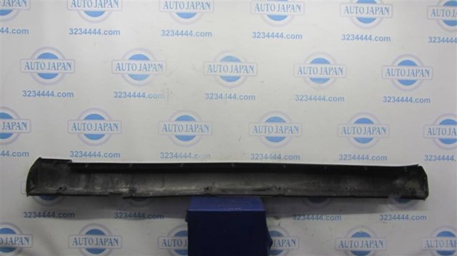 76850CG000 Накладка (молдинг) порога наружная правая купить Украина