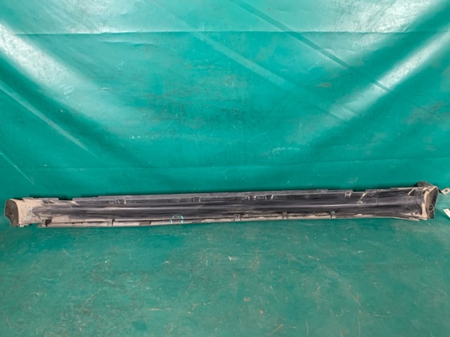 NISSAN 768511KA0A в наличии Павлоград