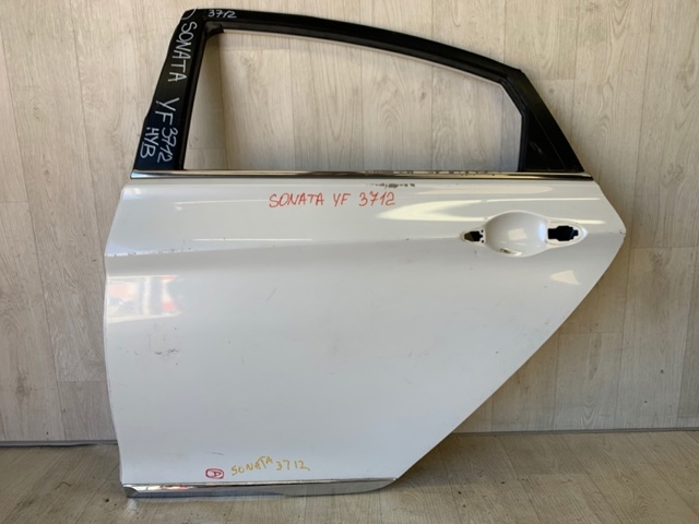 Задняя левая дверь 770034R000 HYUNDAI