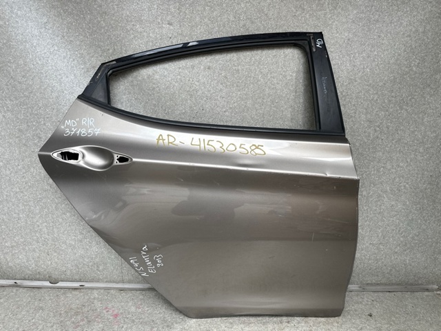 Задняя правая дверь 770043X011 HYUNDAI