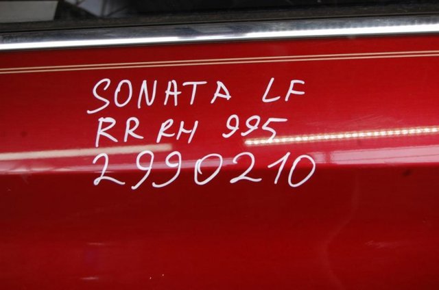 77004C1000 Дверь задняя правая купить Житомир