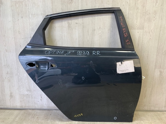 Дверь задняя, правая 77004D5000 HYUNDAI