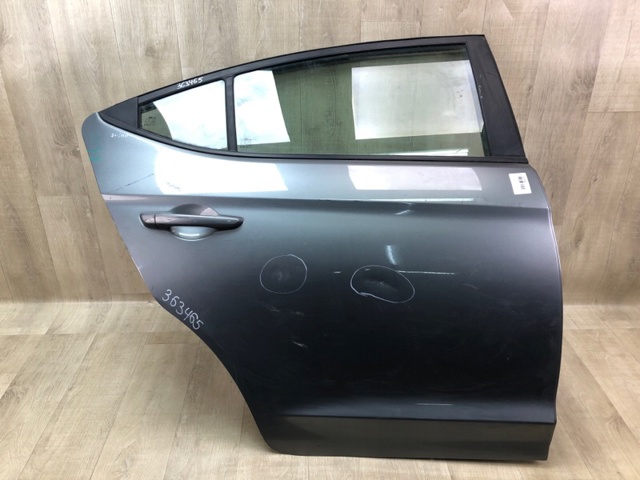 Задняя правая дверь 77004F2000 HYUNDAI