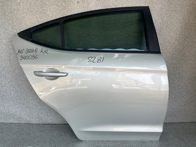 Дверь пассажирская задняя правая 77004F3000 HYUNDAI