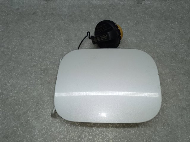 Лючок б/бака 7735042070 TOYOTA