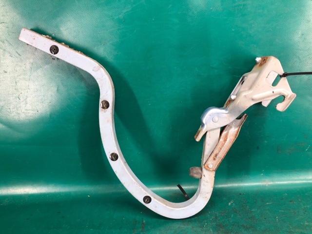 792103S000 HYUNDAI Петля крышки багажника купить в Сумы