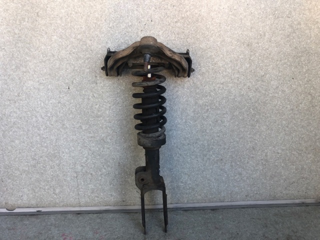Опора передней стойки 7L0412347A VAG