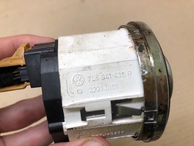 VAG 7L6941435R3X1 в наличии Запорожье