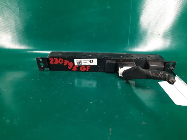 MITSUBISHI 8002B402 в наличии Хмельницкий