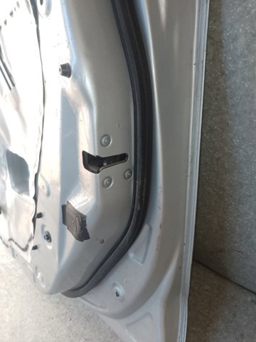 Пассажирская передняя дверь 801006FL0A NISSAN