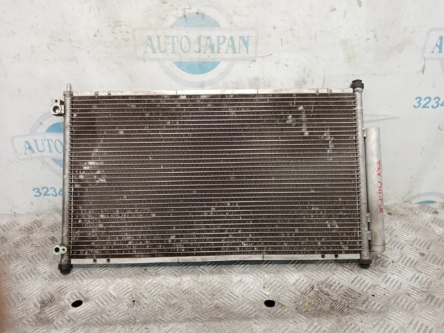 Конденсатор кондиционера 80110SEA013 HONDA