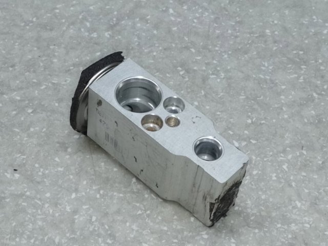 Клапан TRV, кондиционера 80221SEAG43 HONDA