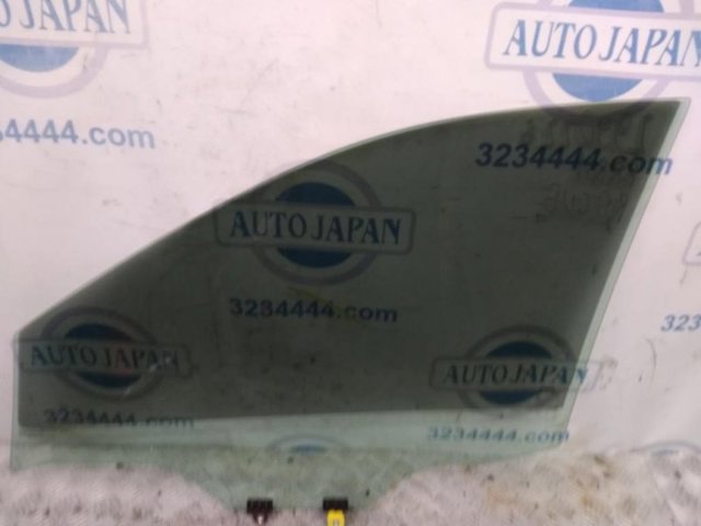Стекло передней двери, правой 803004BA0A NISSAN