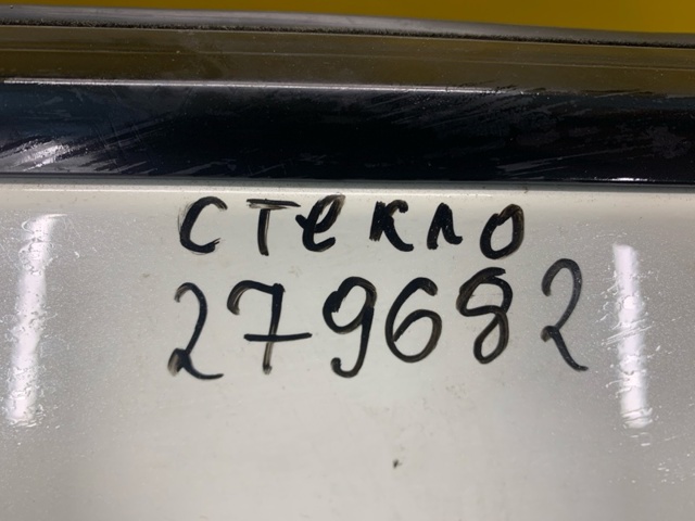 803011AA0A NISSAN Стекло двери передней левой купить в Львов