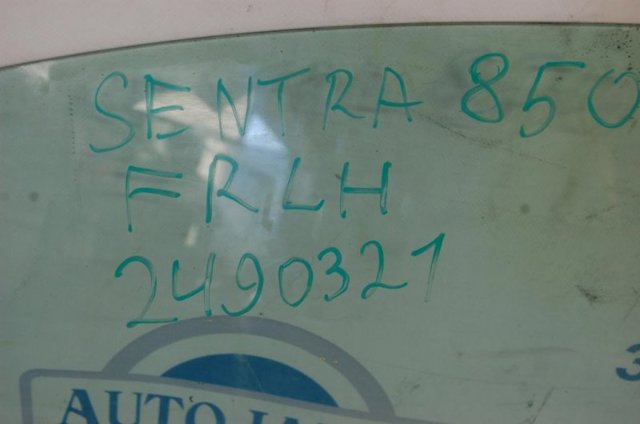 NISSAN 803013SG0A Стекло двери передней левой в наличии Ужгород