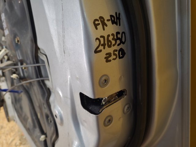 Внутренний дверной замок 80500CB800 NISSAN