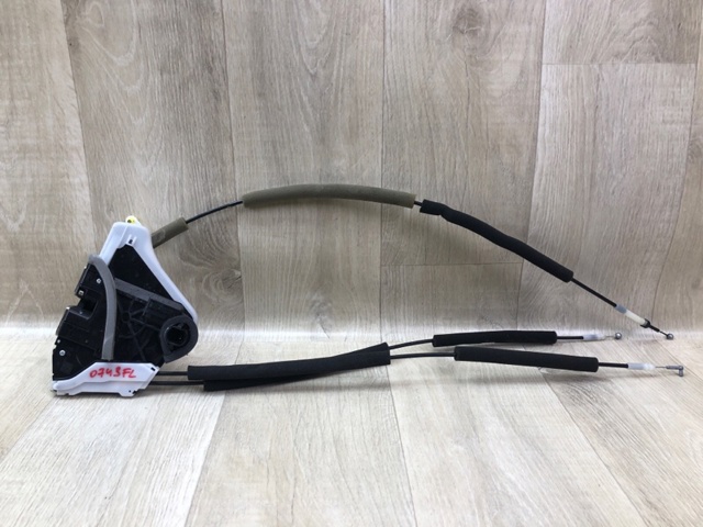 NISSAN 805016RA0A Замок двери передней левой в наличии Черкассы