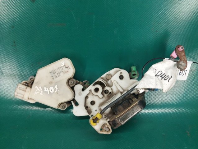 Замок двери водителя 80503C9970 NISSAN