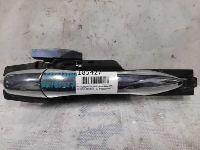 Держатель наружной ручки двери, передней правой 806101BA0A NISSAN