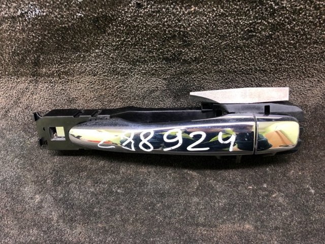 Ручка двери задней наружная 806404BA0D NISSAN