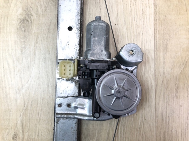 807304BA1A NISSAN Мотор стеклоподъемника двери передней левой купить в Запорожье
