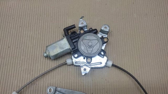 NISSAN 8073189915 Мотор стеклоподъемника двери задней левой в наличии Черкассы