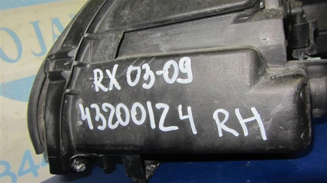8114548231 Правая фара купить Полтава