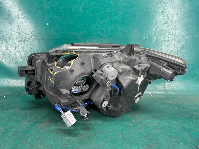 8114560G20 TOYOTA Фара правая купить в Чернигов