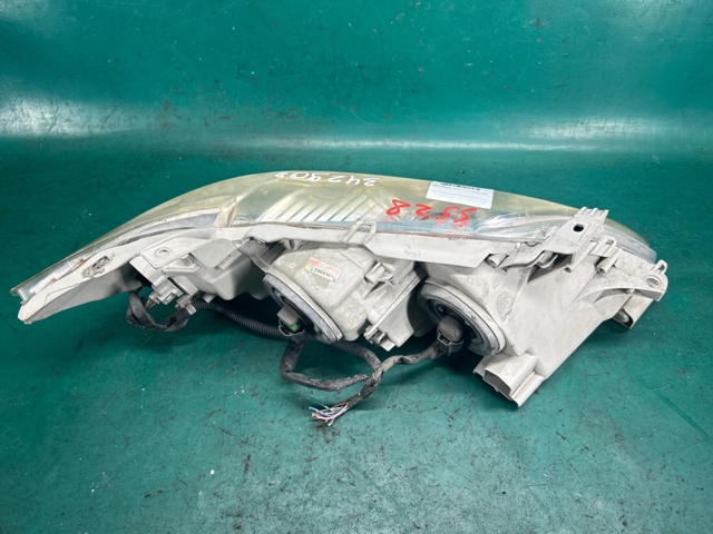 8115006202 TOYOTA Левая фара купить в Житомир