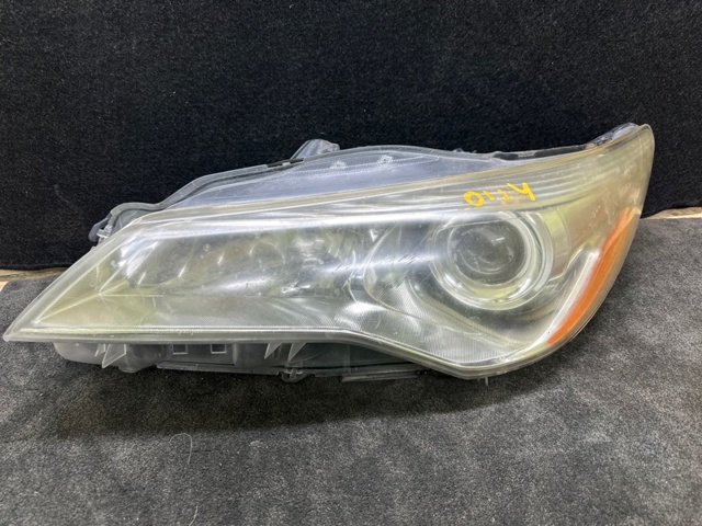 Фара левая передняя 8115006D90 TOYOTA