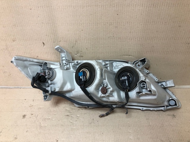 TOYOTA 8117006201 Фара левая в наличии Одесса