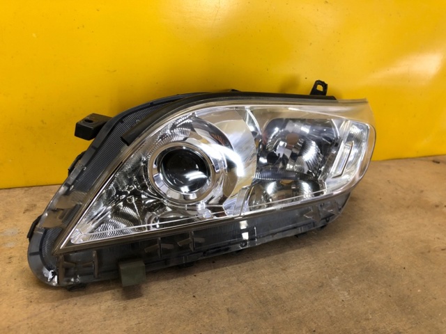 8117042500 TOYOTA Левая фара купить в Хмельницкий
