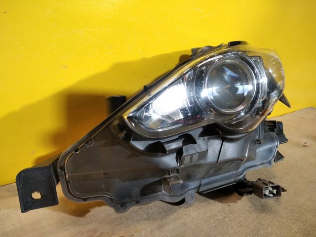 8118553720 TOYOTA Левая фара купить в Хмельницкий