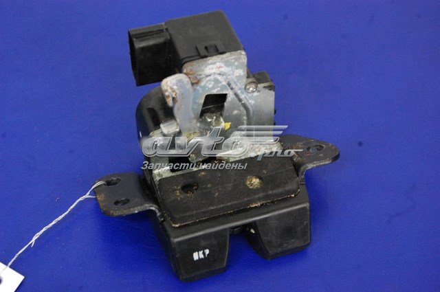 812301H000 Hyundai/Kia замок багажника