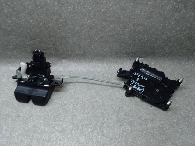 Замок крышки багажника 81230D3100 HYUNDAI