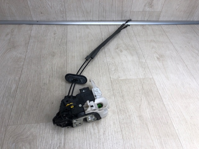 Замок двери водителя 81310A7030 HYUNDAI