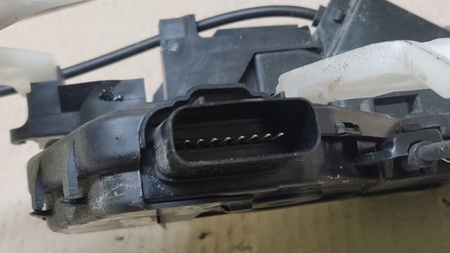 81310A9010 Замок двери передней левой купить Черновцы