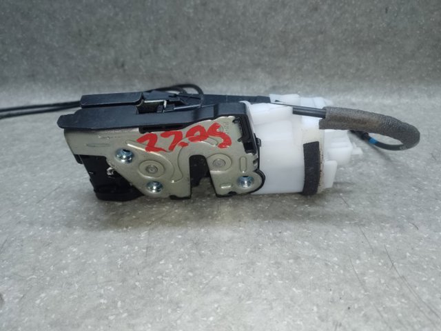 81410D3000 HYUNDAI Замок двери задней левой купить в Киев