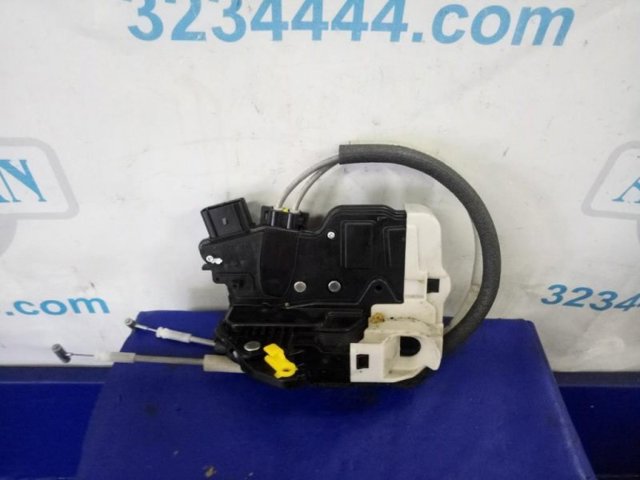 HYUNDAI 814114C000 Замок двери задней левой в наличии Харьков